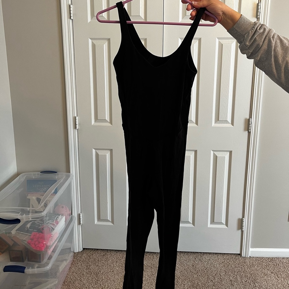 Black size 6 lululemon jumpsuit